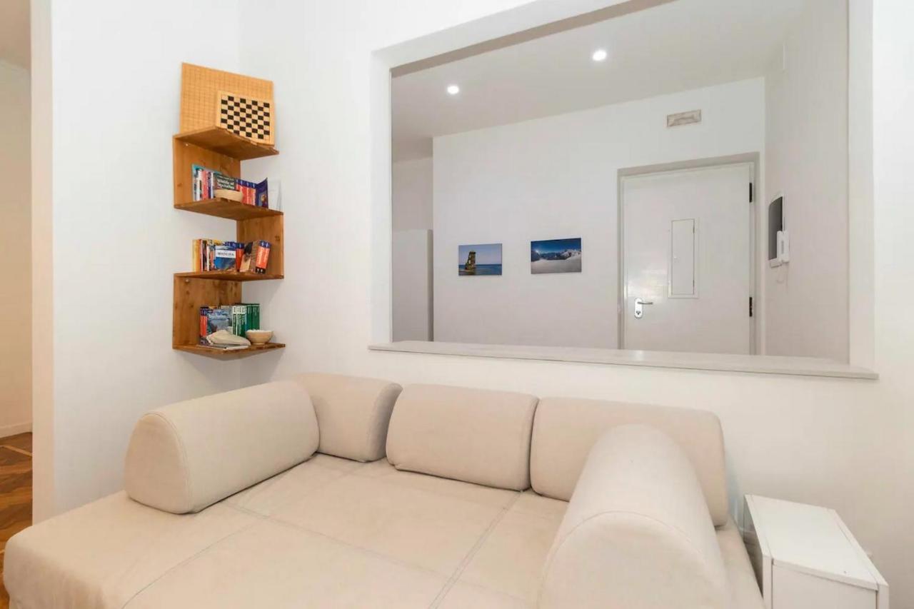 New! Cit Turin Elegant Apt With Parking Zewnętrze zdjęcie