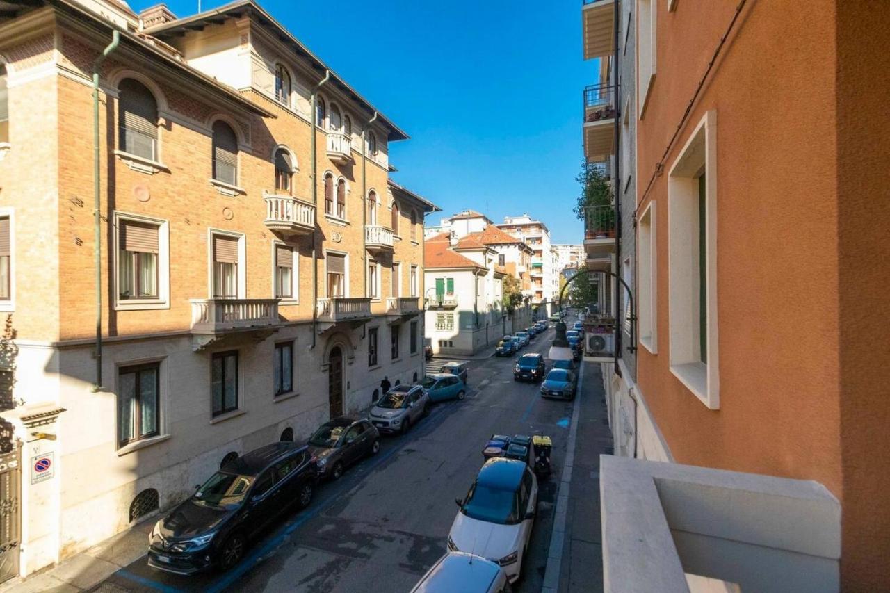 New! Cit Turin Elegant Apt With Parking Zewnętrze zdjęcie